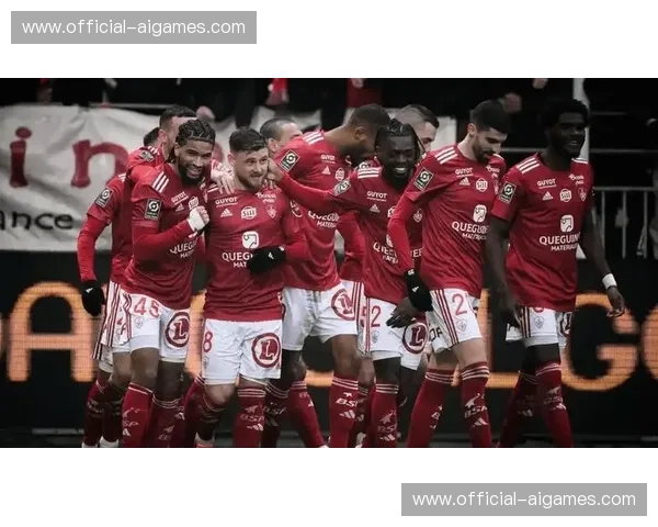 尼斯主场迎战布雷斯特，防线压力与客战疲软成保级关键